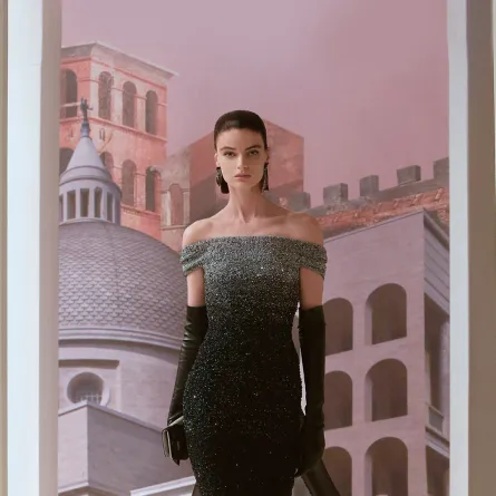 فستان خطوبة أوف شولدر من فندي Fendi 