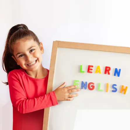 كيفية تأسيس الطفل في اللغة الإنجليزية