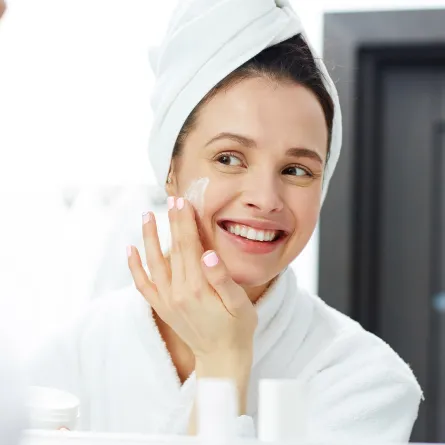 أسباب ظهور بقع حمراء على الجلد مع حكة