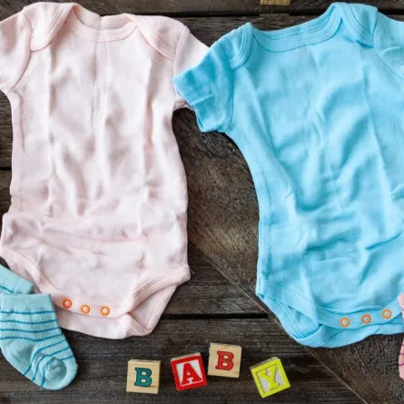 أعراض الحمل في الشهر الثامن بولد