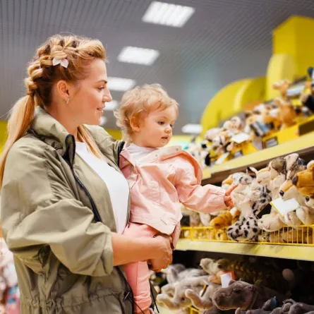 تعليم الطفل الاكتفاء بما يمتلك