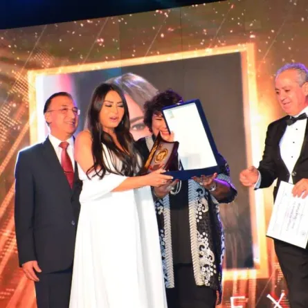 تكريم النجمة سلوى خطاب - الصورة من حساب مهرجان الإسكندرية السينمائي على الفيس بوك