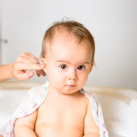 هل يمكن أن يساعد اختبار السمع في الكشف عن التوحد عند الولادة؟