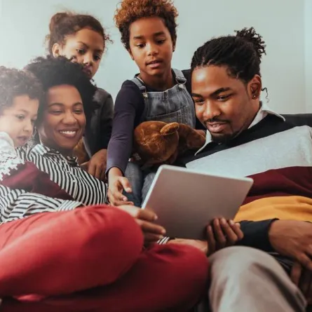 صورة لعائلة