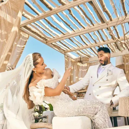 نيللي كريم وزوجها هشام عاشور- الصورة من حسابها على انستغرام