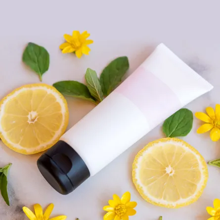  دمج حمض الستريك في روتينك للعناية بالبشرة