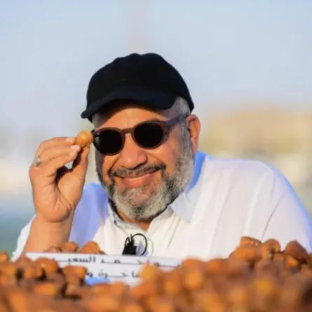 بيومي فؤاد يزور موسم عنيزة للتمور بالسعودية - الصورة من صفحة موسم عنيزة للتمور على تويتر