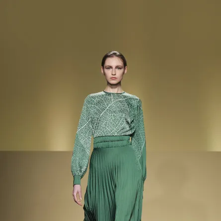 أزياء باللون الأخضر في اليوم الوطني السعودي-بودابيست كولاكشن Budapest Collection