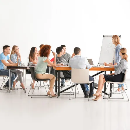 الدورات التدريبيّة للمؤسّسات والموظفين