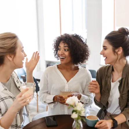 مهارة تكوين العلاقات الاجتماعية