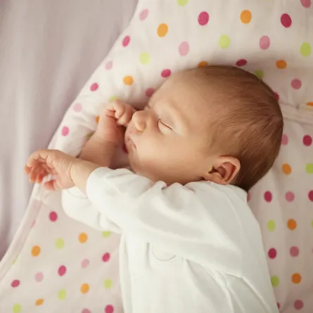 العناية بحديث الولادة