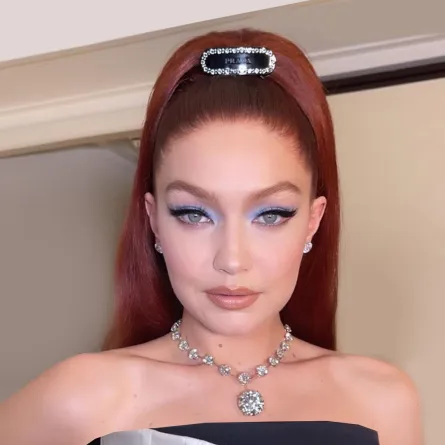 مكياج وتسريحات شعر النجمات