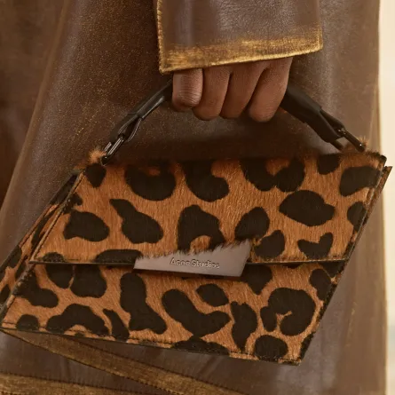 النقوش البريّة