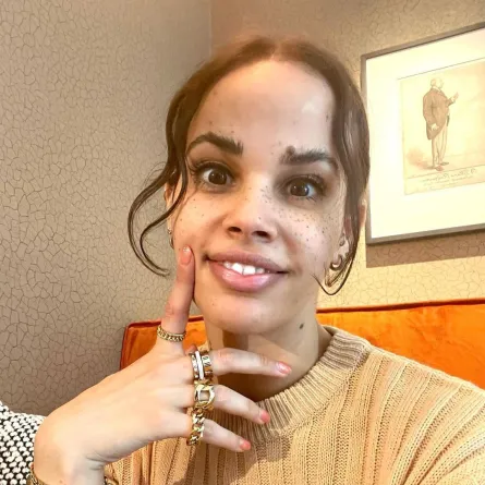 نور عمرو دياب