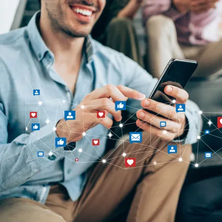 -كيف تضيف الخط الأحمر إلى تعليقك على فيس بوك؟