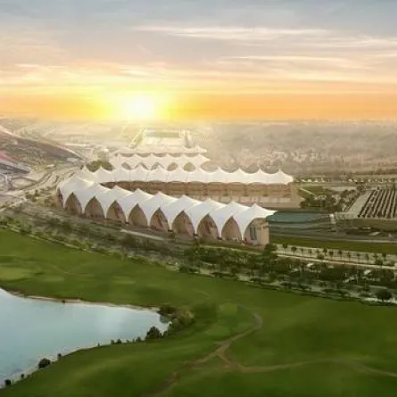 لقطة لجزيرة ياس في أبوظبي عند الغروب