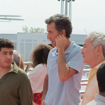 سميح ساويرس يتفقد موقع الحريق - الصورة خاصة لسيدتي