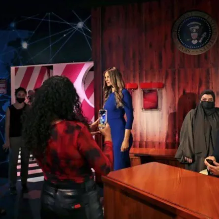 الرئيس الأمريكي السابق ترامب وزوجته ميلانيا 