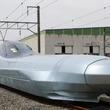 قطار فائق السرعة - الصورة من CNN