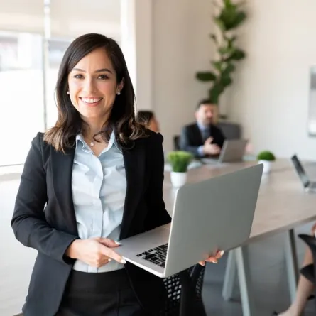 مزايا العمل الحر والمستقلّ 