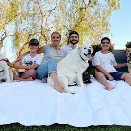 سيلين ديون مع أولادها - الصورة من انستغرام النجمة