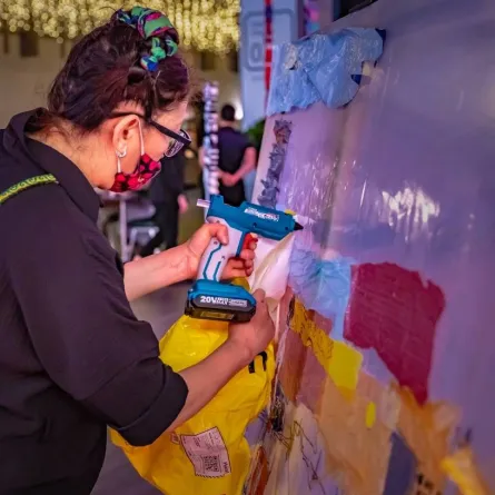 لمحة حصرية عن مجموعة من الأعمال الفنية