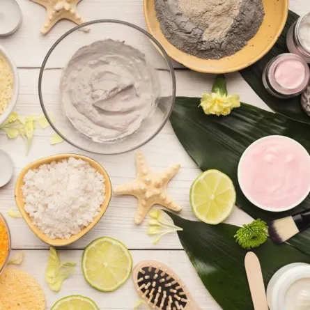 خلطات طبيعية للعناية بالشعر من الطين