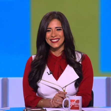 أسماء مصطفى خلال تقديمها برنامج هذا الصباح على قناة أكسترا نيوز - الصورة من حسابها على فيسبوك