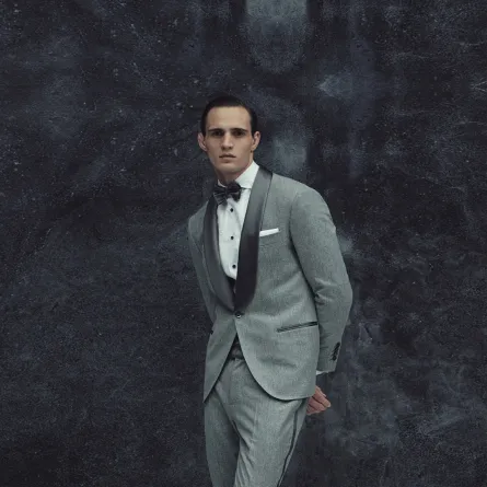 بدلات رجالية