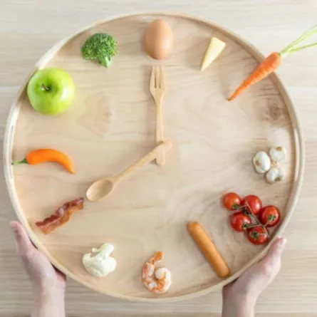 الصيام العكسي هو نمط للأكل، وليس نظاماً غذائياً