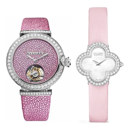 ودعي أكتوبر بساعات اللون الزهري