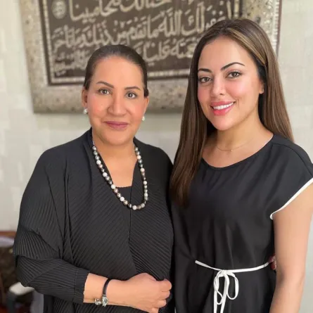 صمود المؤمن وسعاد عبدالله - الصورة من انستقرام الفنانة