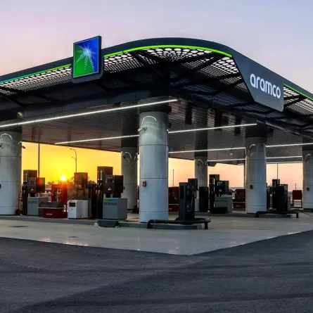 أرامكو السعودية وتوتال إنرجيز يدشنان أولى محطات شبكتهما المشتركة لبيع الوقود بالتجزئة في المملكة