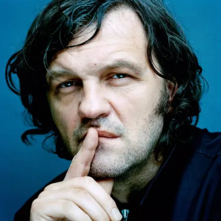 إمير كوستوريتسا - الصورة من قاعدة بيانات السينما العالمية imdb