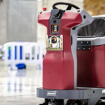 تدشين روبوت التطهير الذكي بالمسجد الحرام