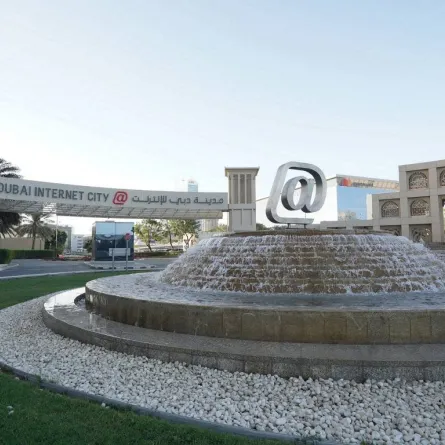 مدينة دبي للإنترنت تكمل عامها الـ22 . الصورة من "وام"