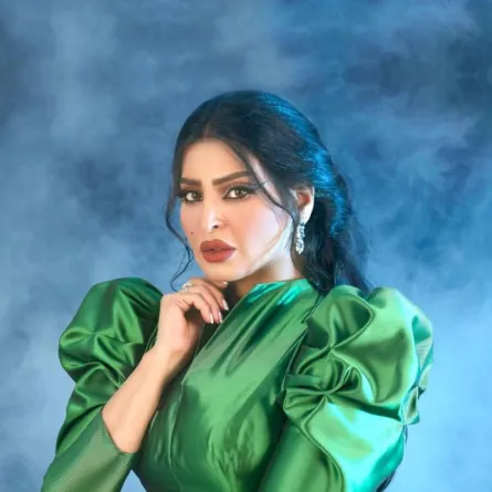 تسريحات شعر نصف مرفوع