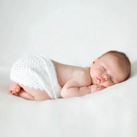 صورة لرضيع نائم