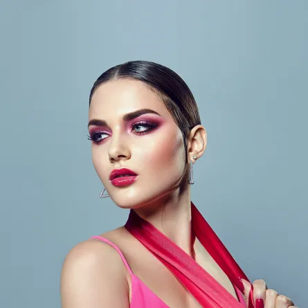 اساليب مكياج باللون الوردي