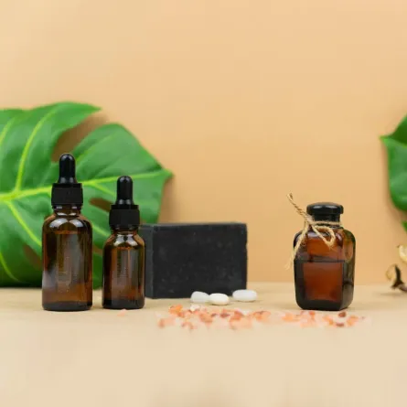 خليط من نبات السعد