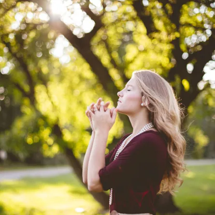 كيف تدربين عقلك على التفكير بإيجابية