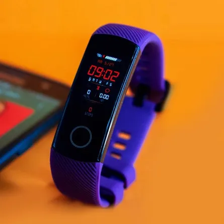 الاستماع للموسيقى عن طريق الساعة الذكية