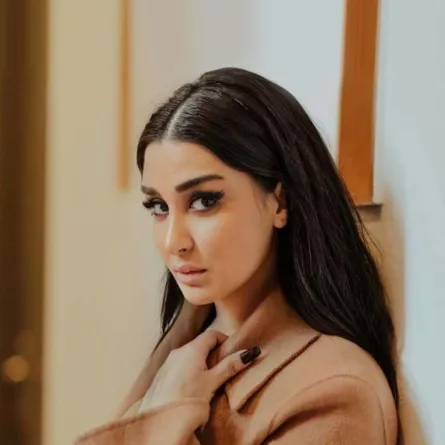 جيهان خليل - الصورة من صفحتها الرسمية على الفيس بوك