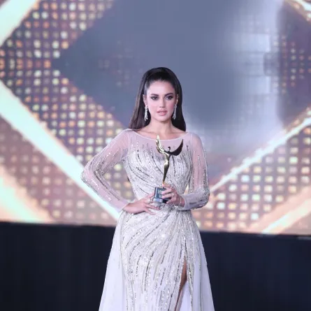 فستان خطوبة أبيض من وحي درة- الصورة من حساب درة على انستغرام 