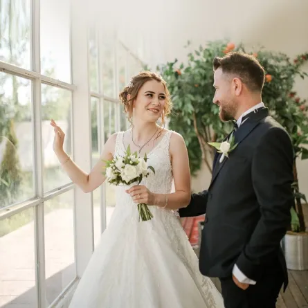 كيفية التعامل مع الزوج في بداية الزواج