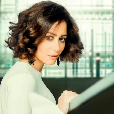 منة شلبي - الصورة من صفحتها الرسمية على فيسبوك