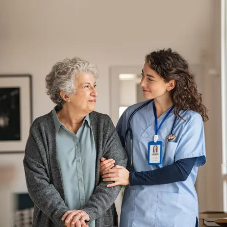 اهمية التذكير بالاهتمام بالمسنين في يومهم العالمي