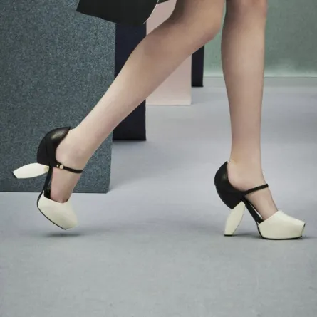 اختاري أحذية أنيقة لسهراتك المقبلة من أحدث المجموعات