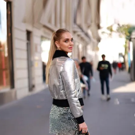 أبرز إطلالات ستريت ستايل من أسبوع باريس للموضة