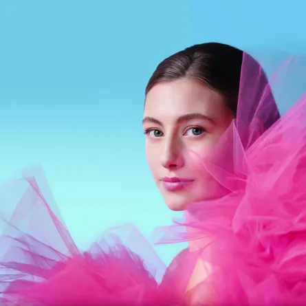 كريم أساس شفاف من "سيسلي"